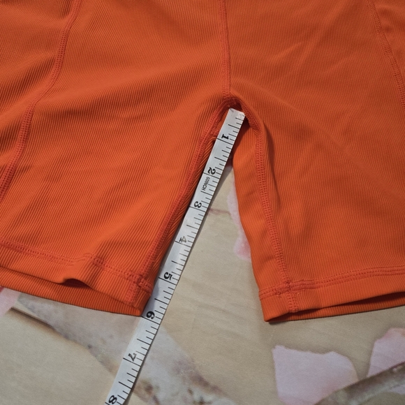 WILO orange ribbed shorts - Picture 9 of 9
